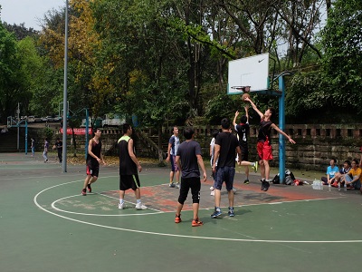照片三.JPG