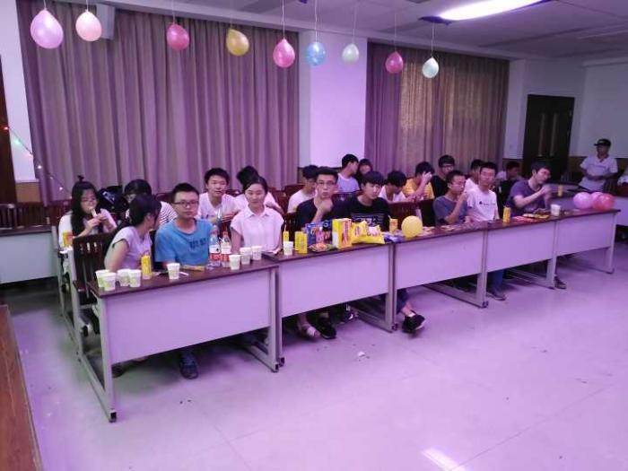 Cache_-7e44f68a5bc80e55..jpg